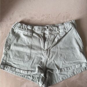 PacSun High Waist Light Gray Shorts